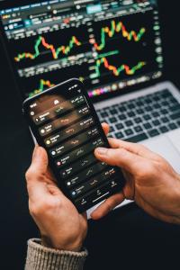 cryptocurrency trading on mobile