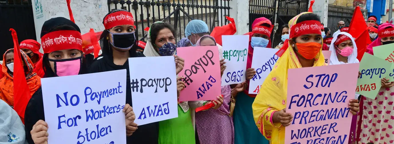 workers in Bangladesh protest against factory closures