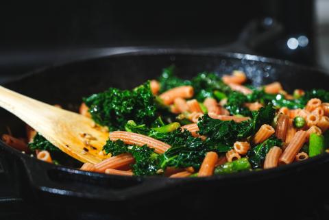 https://greenamerica.org/sites/default/files/styles/large/public/twitter/2022-04/pasta%20with%20kale.JPG?itok=dEV4zyY9