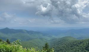 a panoramic shot of the blue ridge mountains.